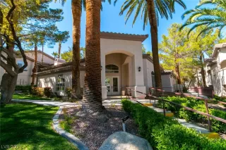 Photo #2: 2282322 Listing 