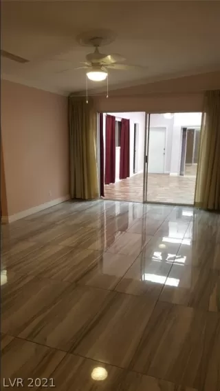 Photo #5: 2282351 Listing