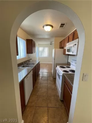 Photo #1: 2282352 Listing 