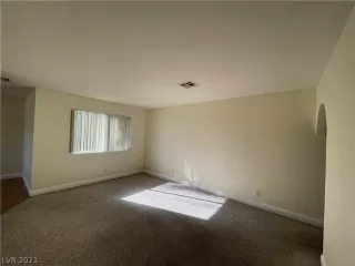 Photo #2: 2282352 Listing 