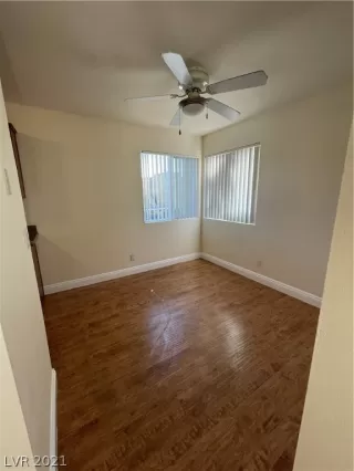 Photo #4: 2282352 Listing 