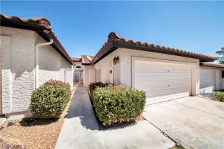 Photo #1: 2282451 Listing