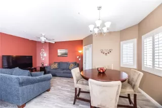 Photo #4: 2282480 Listing