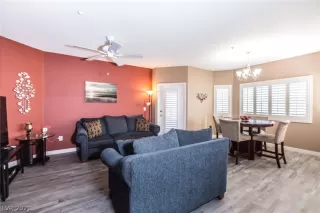 Photo #6: 2282480 Listing