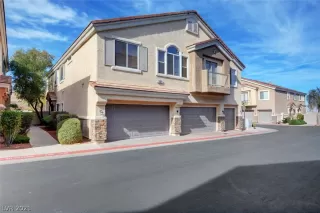 Photo #2: 2282497 Listing 