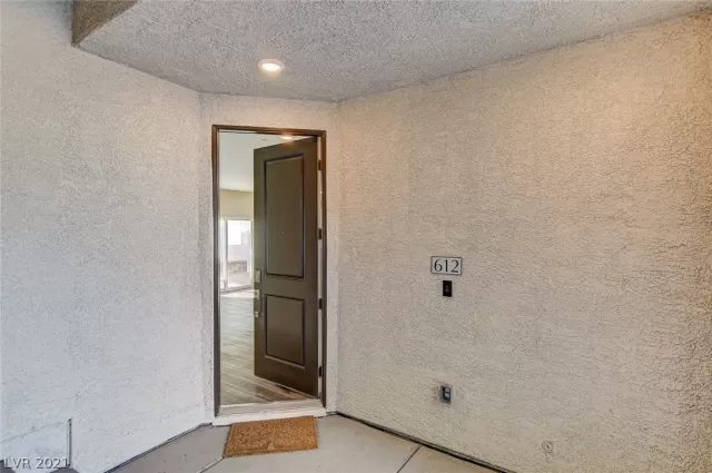 MLS: 2282510 Condo For Sale