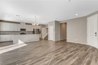 Photo #2: 2282510 Listing 