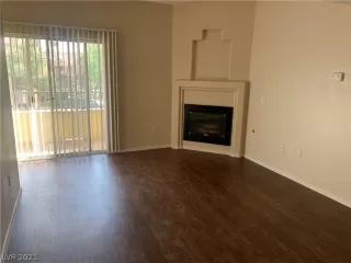 Photo #2: 2282522 Listing 