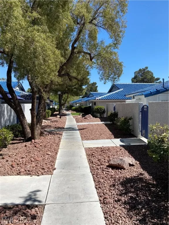 MLS: 2282554 Condo For Sale