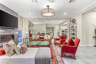 Photo #4: 2282568 Listing 