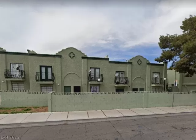 MLS: 2282577 Condo For Sale