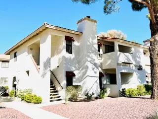 Photo #1: 2282582 Listing