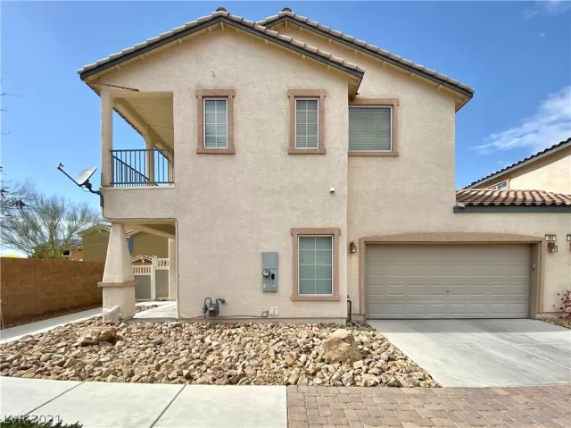 MLS: 2282597 Condo For Sale