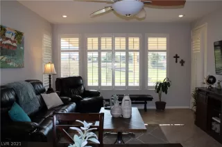 Photo #5: 2282667 Listing 