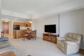 Photo #6: 2282699 Listing