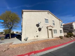 Photo #2: 2282702 Listing 