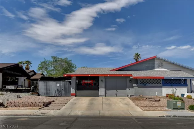 MLS: 2282726 Condo For Sale