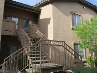 Photo #1: 2282783 Listing