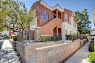 Photo #1: 2282787 Listing 