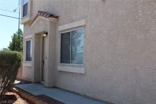 Photo #3: 2282798 Listing 