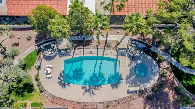 MLS: 2282807 Condo For Sale