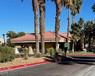 Photo #1: 2282819 Listing 