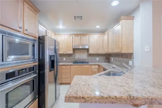 Photo #1: 2282830 Listing