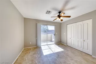 Photo #5: 2282961 Listing