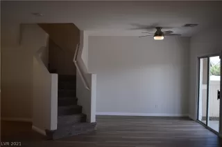 Photo #1: 2282965 Listing