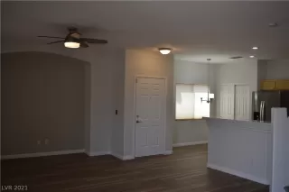 Photo #2: 2282965 Listing