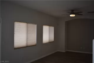 Photo #4: 2282965 Listing