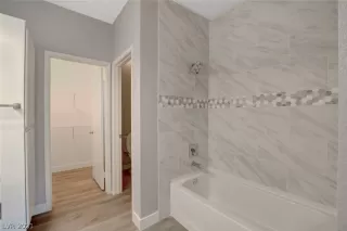 Photo #2: 2282966 Listing 
