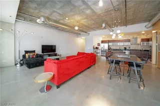 Photo #2: 2282972 Listing 