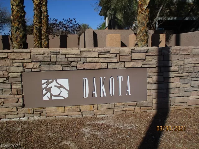 MLS: 2282974 Condo For Sale