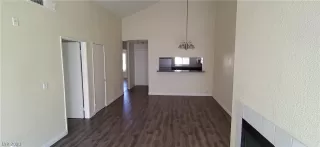 Photo #3: 2283033 Listing 