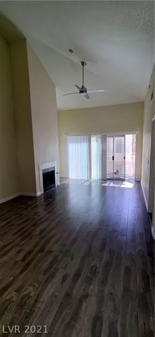 Photo #6: 2283033 Listing 