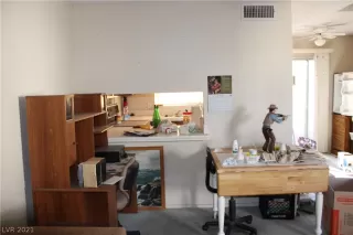 Photo #1: 2283055 Listing 