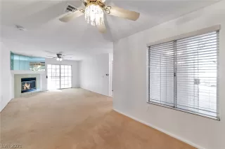 Photo #5: 2283123 Listing 