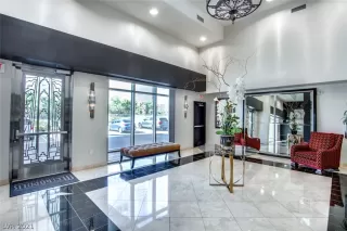 Photo #3: 2283134 Listing