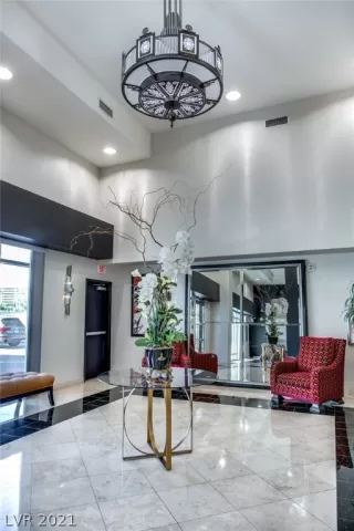 Photo #4: 2283134 Listing