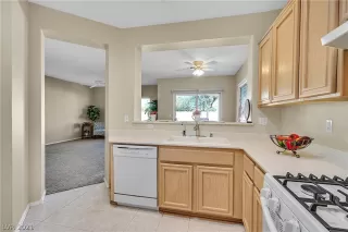 Photo #6: 2283205 Listing 