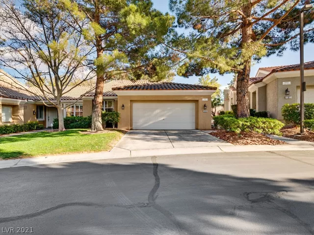 MLS: 2283223 Condo For Sale