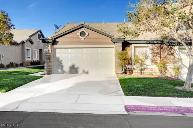 MLS: 2283232 Condo For Sale