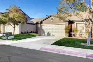 Photo #1: 2283232 Listing