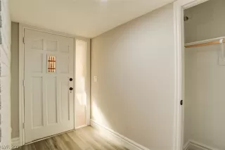 Photo #3: 2283233 Listing 