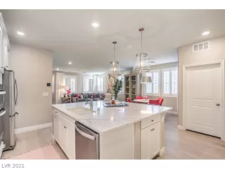 Photo #1: 2283268 Listing