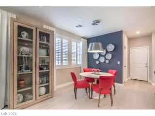 Photo #6: 2283268 Listing