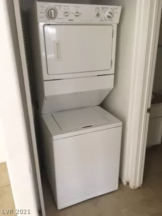 Photo #1: 2283271 Listing