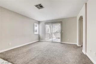 Photo #3: 2283310 Listing