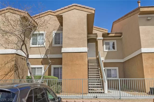 MLS: 2283349 Condo For Sale